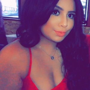 Meet your Posher, Idalis